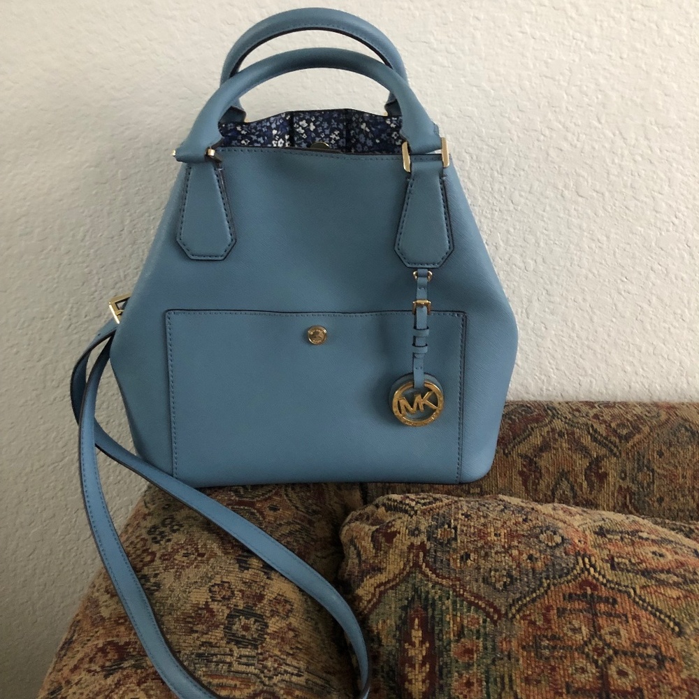 Michael Kors Greenwich  Saffiano Leather Grab Tote Sky